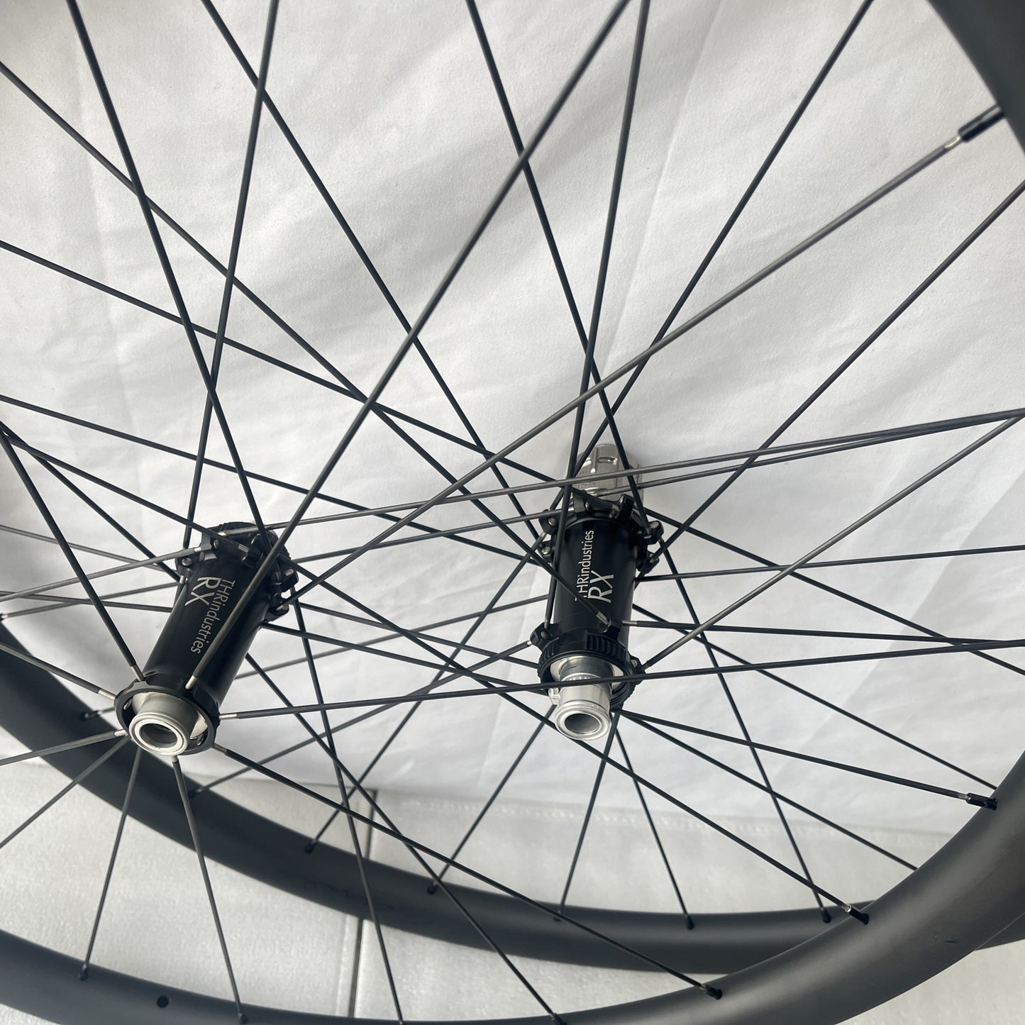 carbon road bike wheels 30mm depth Only 913g 700C Disc brake Wheels 28mm Wide Lightest Wheel Tubeless Ready Racing Wheelset