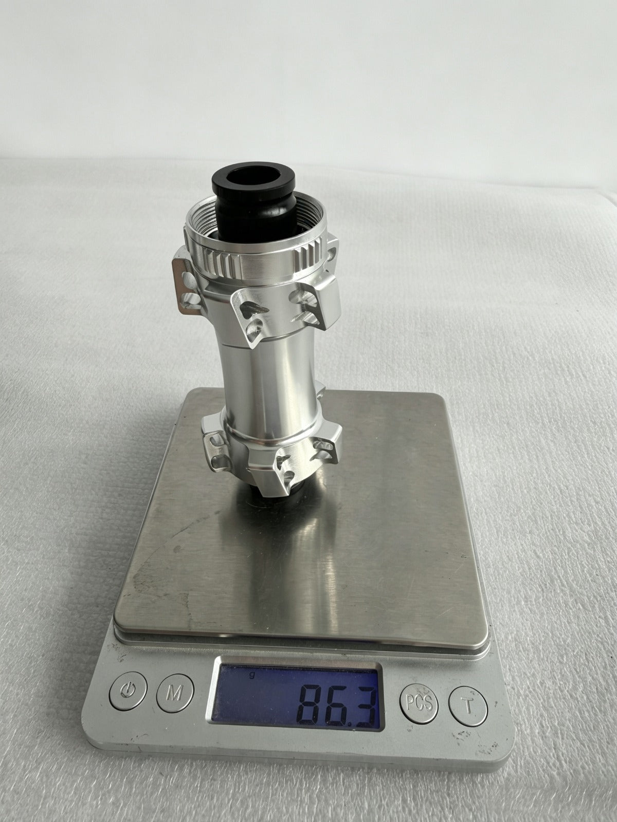 DFS R290 Entry Level Hub (Steel Spoke)