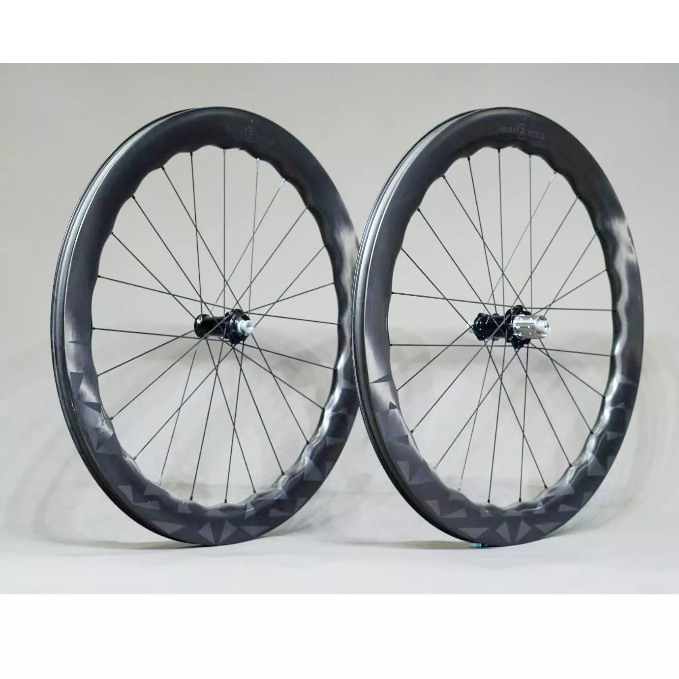 Carbon Bike Wheels 700C Wave Rim PRO wheels 30/35/40/45/55/50mm Lighter Bicycle Racing Wheelset New Ultra Light Carbon Bicycle Wheelset