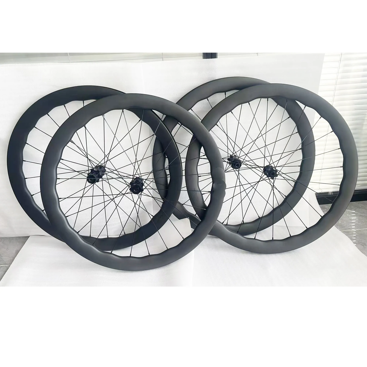 carbon road bike wheels wave WAVE 700c Carbon Wheelset Tubeless Ratchet Hub Quality Bicycle Wave Rim AERO Spoke Center-Lock Disc Brake Wheels