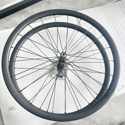 carbon road bike wheels 30mm depth Only 913g 700C Disc brake Wheels 28mm Wide Lightest Wheel Tubeless Ready Racing Wheelset