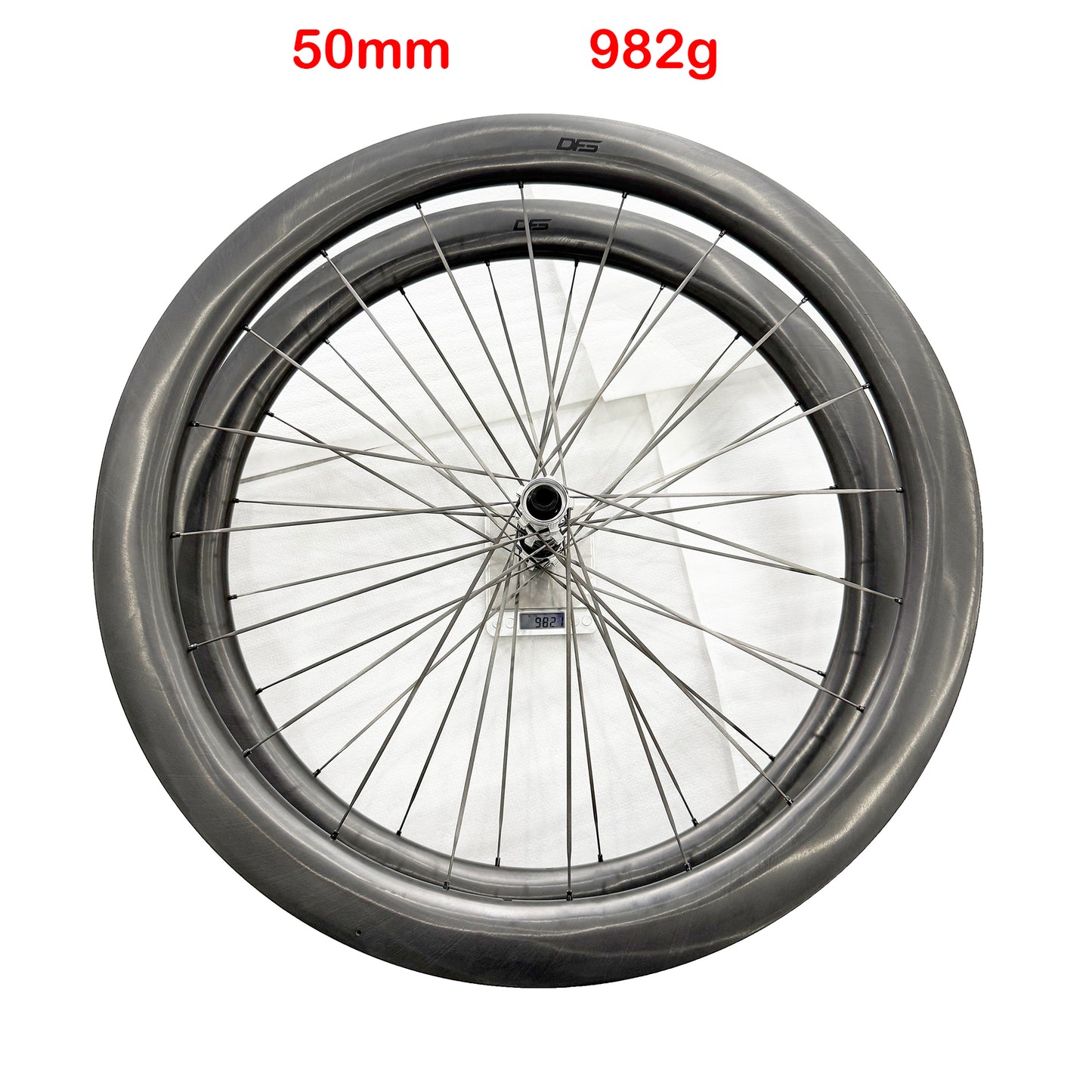 Welcome to the sub-thousand-gram 50mm depth wheelset club — 982g!!
