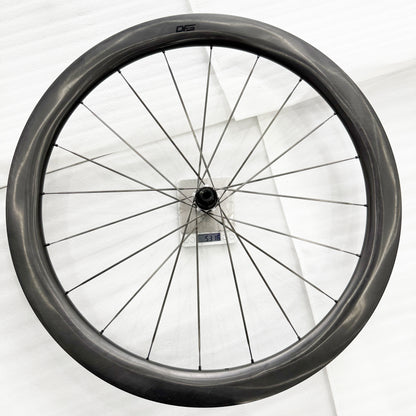 Welcome to the sub-thousand-gram 50mm depth wheelset club — 982g!!