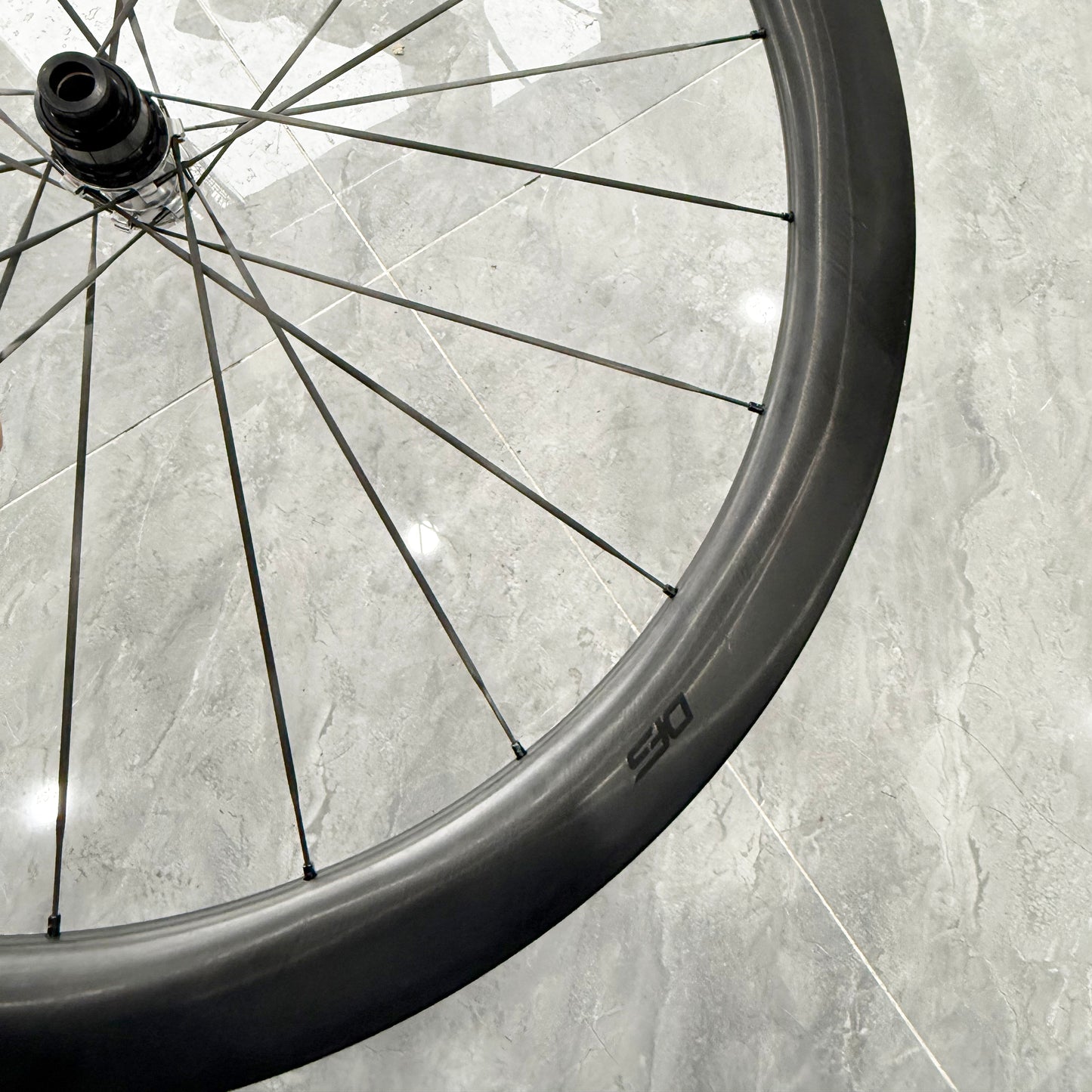 Welcome to the sub-thousand-gram 50mm depth wheelset club — 982g!!