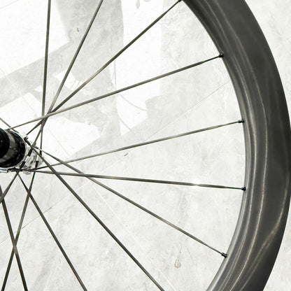 Welcome to the sub-thousand-gram 50mm depth wheelset club — 982g!!