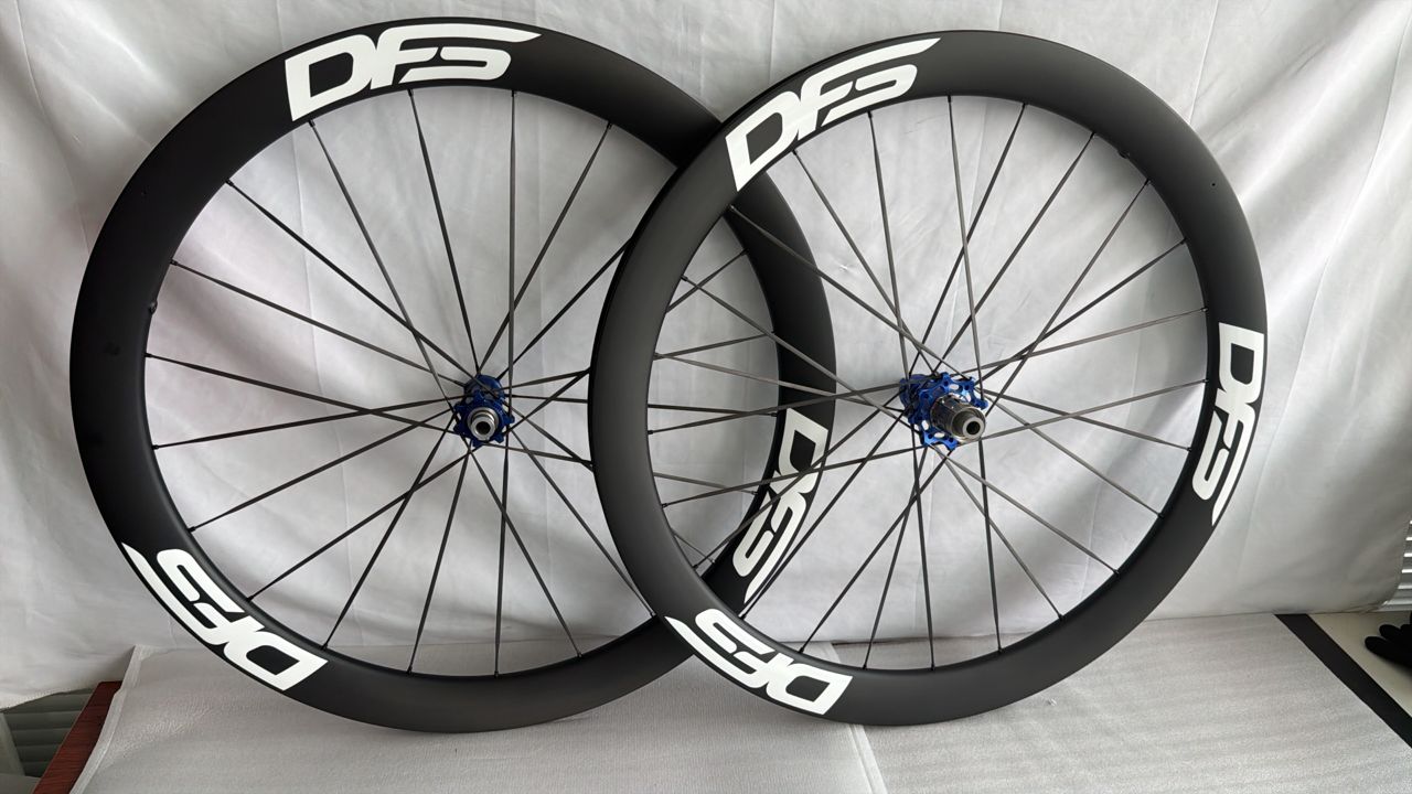 PULSE Series | 50mm Carbon Wheelset