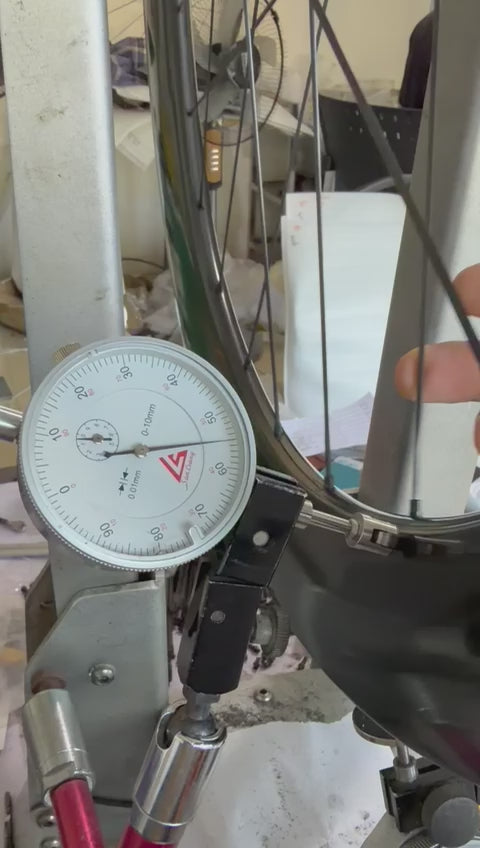 Notice Regarding Visual "Rippling" or Slight Deformation on Ultralight Carbon Rims, Particularly with 2:1 Lacing