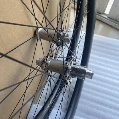 Road Bike Hub Rachet System R2 Ultralight Road Bicycle Hub Cycle Disc V-brake HG MS XDR