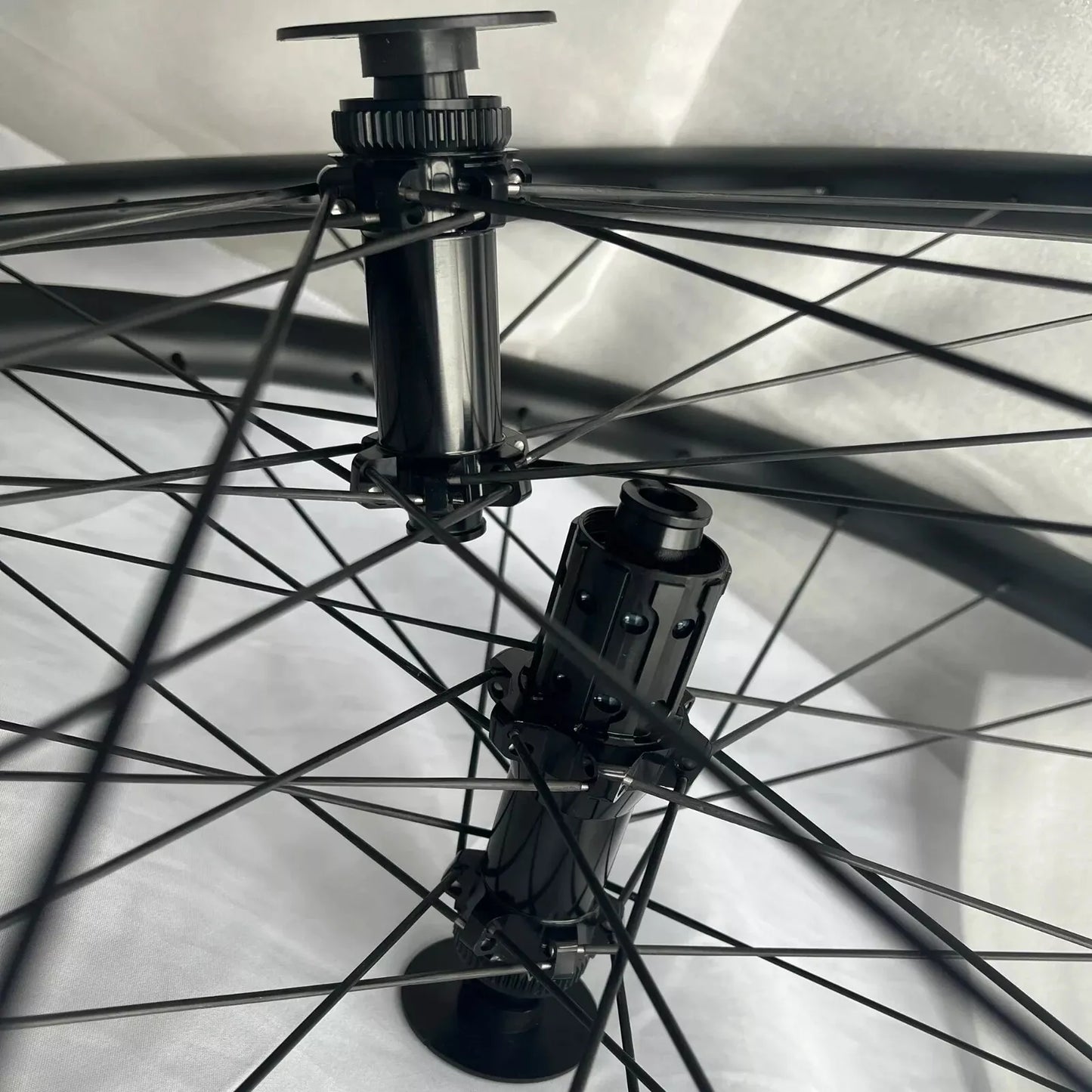 Carbon road bike Wheels 30/35/38/40/45/50/55/60/88mm depth R1 hub Disc Brake 700c Carbon Rim Center Lock Road Cycling Hg/XDR